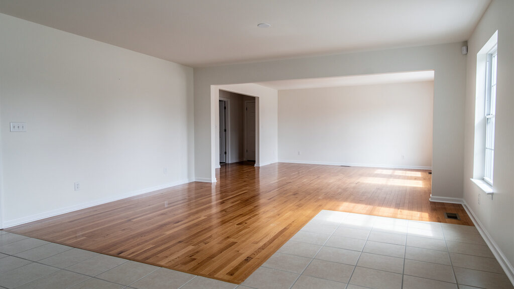 Empty foreclosed home ready for listing after DS Hauling cleanout